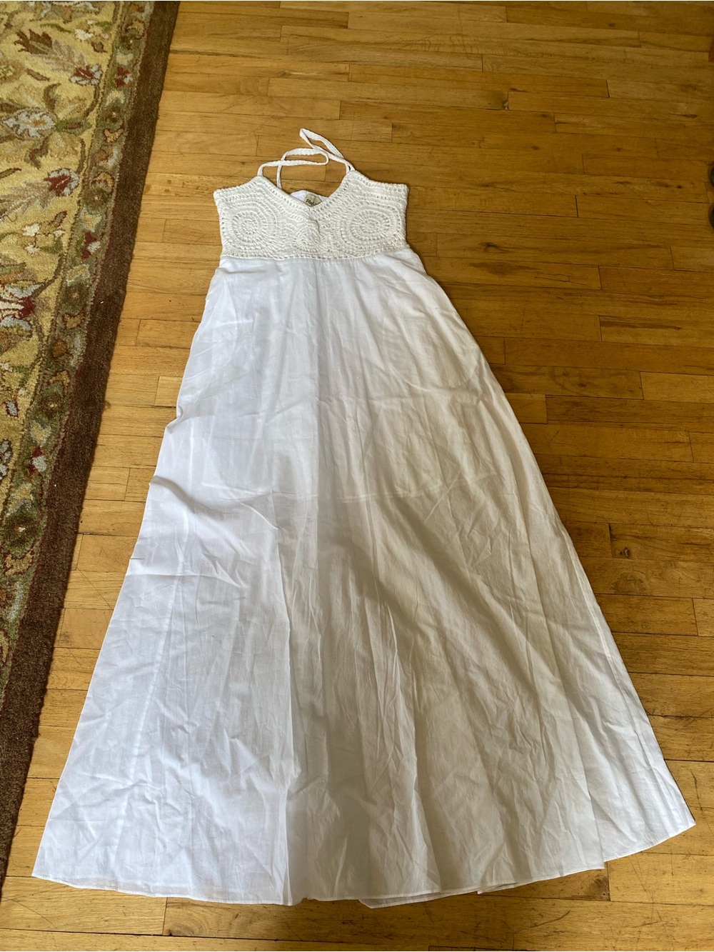 Playa lucila white maxi dress. Size medium